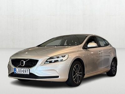 Käytetty Volvo V40 Business Edition 122 HP (89 kW) 2018 Harmaa Farmari