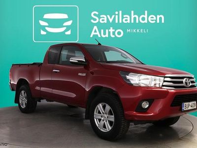 Punainen Käytetty 2017 Toyota HiLux Active Nouto | 30 800 € (Hyvä tarjous)