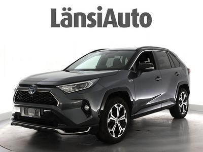 käytetty Toyota RAV4 Hybrid 2,5 AWD-i Premium / HUD / Koukku / Sähköpenkit / ACC / Kessy / Kamera / Sähkökontti / Ilmastoidut etuistuimet / LED-ajovalot / Seisontalämmitys / Käsiraha alk. 0e! /