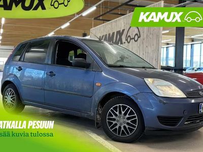 Käytetty Ford Fiesta Titanium 111 HP (81 kW) 2005 Harmaa Viistoperä