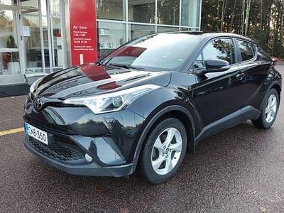 Käytetty Toyota C-HR Edition 114 HP (83 kW) 2019 Musta Katumaasturi