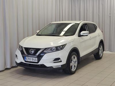 Käytetty Nissan Qashqai N-Connecta 116 HP (85 kW) 2018 Valkoinen Katumaasturi