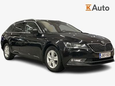 Käytetty Skoda Superb Style 150 HP (110 kW) 2017 Musta Farmari