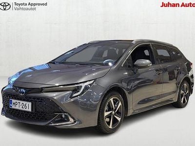 Käytetty Toyota Corolla Edition 140 HP (102 kW) 2024 Harmaa Farmari