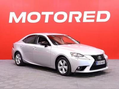 Lexus IS300h