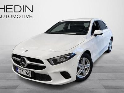 Valkoinen Käytetty 2023 Mercedes A180 Edition Viistoperä | 28 500 € (Perustarjous)