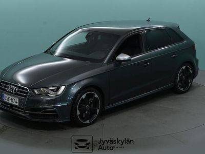 Käytetty Audi S3 Sportback 301 HP (221 kW) 2014 Harmaa Viistoperä