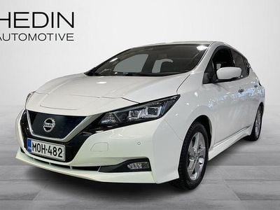 Käytetty Nissan Leaf Acenta 110 kW (150 HP) 2022 Valkoinen Viistoperä