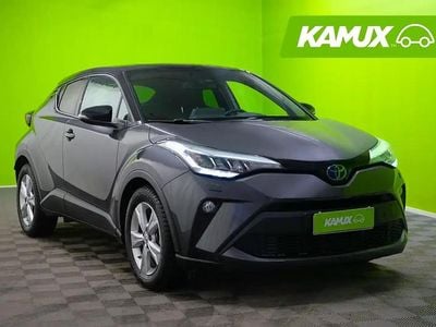 Käytetty Toyota C-HR 122 HP (89 kW) 2023 Hopea / harmaa Katumaasturi