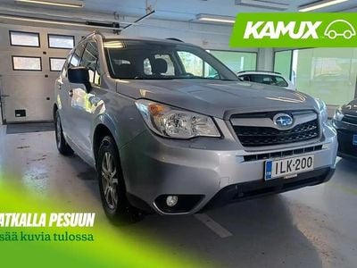 Käytetty Subaru Forester 150 HP (110 kW) 2014 Hopea / harmaa Katumaasturi