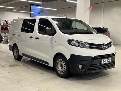 Käytetty 2019 Toyota Proace Tila-auto | 23 990 € (Perustarjous)