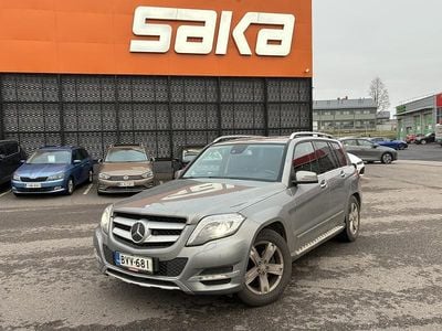 Käytetty 2015 Mercedes GLK250 Katumaasturi | 16 890 € (Hyvä tarjous)