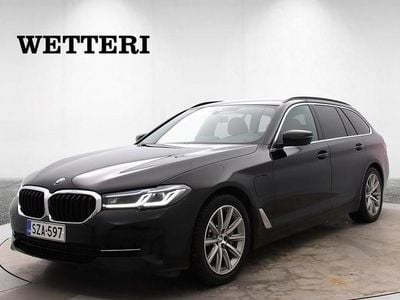 Käytetty BMW 530e Sport Line 292 HP (214 kW) 2021 Musta Farmari