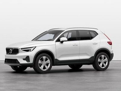 Käytetty Volvo XC40 Momentum 163 HP (119 kW) 2020 Katumaasturi