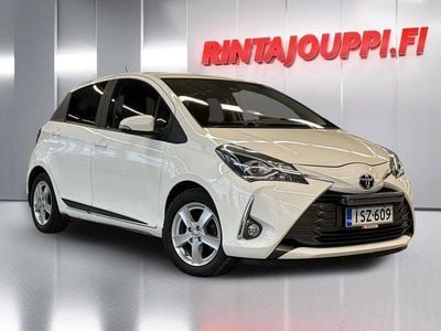 Käytetty Toyota Yaris Multidrive S 112 HP (82 kW) 2020 Valkoinen Viistoperä