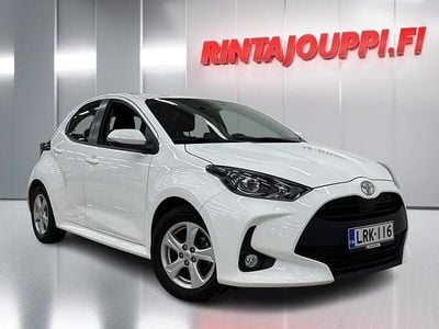 Käytetty Toyota Yaris Multidrive S 125 HP (91 kW) 2022 Valkoinen Viistoperä