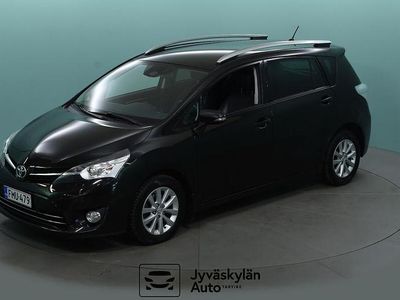 Musta Käytetty 2017 Toyota Verso Active Tila-auto | 9 940 € (Perustarjous)