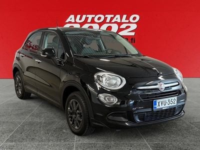 Käytetty Fiat 500X Pop 110 HP (80 kW) 2015 Musta Katumaasturi
