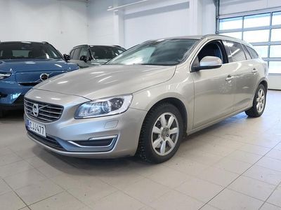 Käytetty Volvo V60 Business Edition 181 HP (133 kW) 2014 Ruskea Farmari