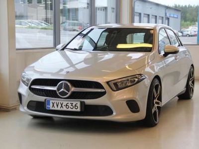 käytetty Mercedes A180 d A Business Style / OSANAHKAVERHOILU / URHEILULLISET ETUISTUIMET / PERUUTUSKAMERA/ BLUETOOTH/ L