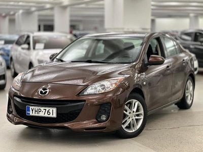 Käytetty 2011 Mazda 3 Exclusive Sedan | 10 890 € (Perustarjous)