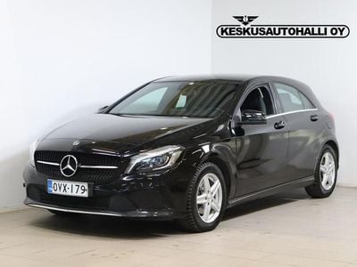 Musta Käytetty 2017 Mercedes A200 Business Viistoperä | 15 500 € (Perustarjous)