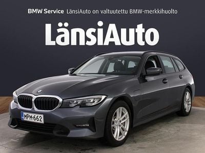 Käytetty BMW 330e Sport Line 292 HP (214 kW) 2021 Harmaa Farmari