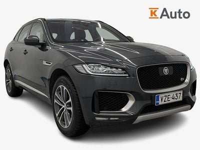 Käytetty Jaguar F-Pace S 301 HP (221 kW) 2016 Musta Katumaasturi