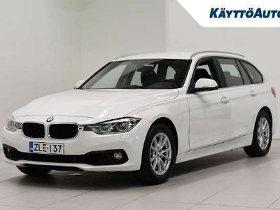 Valkoinen Käytetty 2018 BMW 318 Farmari | 13 900 €