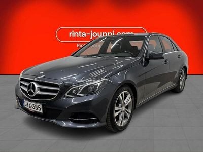 Harmaa Käytetty 2015 Mercedes E220 Avantgarde Sedan | 18 400 € (Perustarjous)