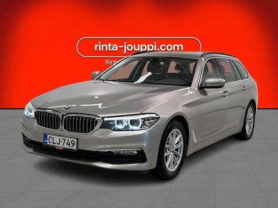 Harmaa Käytetty 2018 BMW 520 Exclusive Farmari | 26 780 € (Hieman kallis)