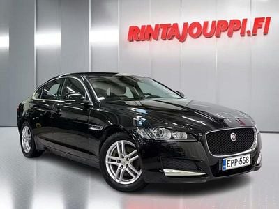 Musta Käytetty 2016 Jaguar XF Portfolio Sedan | 15 770 €