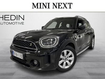 Musta Käytetty 2023 Mini Cooper Countryman Comfort Katumaasturi | 35 600 € (Kallis)