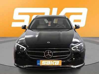 Käytetty Mercedes E300 Avantgarde 306 HP (225 kW) 2021 Farmari