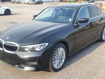 BMW 330e