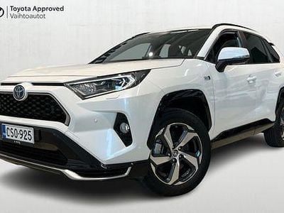 Valkoinen Käytetty 2021 Toyota RAV4 Edition Katumaasturi | 41 900 € (Perustarjous)