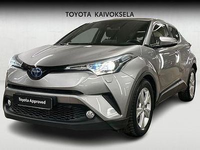 Käytetty Toyota C-HR Active 122 HP (89 kW) 2018 Hopea Katumaasturi