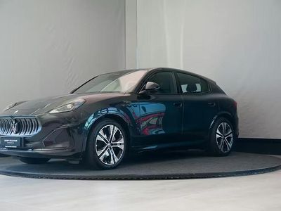 Uusi Maserati Grecale Folgore 409 kW (557 HP) 2025 Katumaasturi