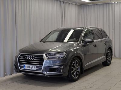 Käytetty Audi Q7 Business 258 HP (189 kW) 2016 Harmaa Katumaasturi