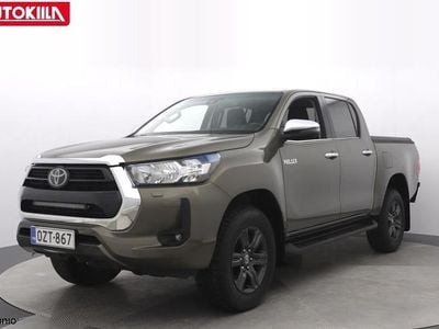 Käytetty Toyota HiLux Active 204 HP (150 kW) 2023 Ruskea (beige) Nouto