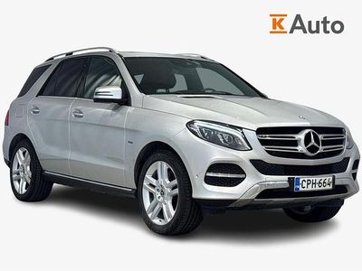 Käytetty 2017 Mercedes GLE500 Katumaasturi | 27 900 €