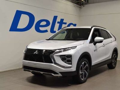 käytetty Mitsubishi Eclipse Cross 2.4 PHEV 4WD Intense ** Tähän autoon erikoishintainen yksityisleasing - Katso lisätiedot! **