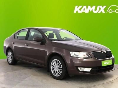 Käytetty Skoda Octavia Ambition 105 HP (77 kW) 2014 Ruskea Sedan