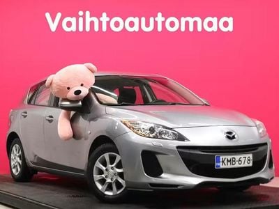 Käytetty Mazda 3 Dynamic 105 HP (77 kW) 2015 Viistoperä