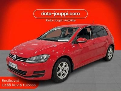 Punainen Käytetty 2015 VW Golf VII Comfortline Viistoperä | 10 490 € (Hyvä tarjous)