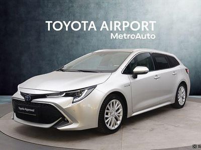 Käytetty Toyota Corolla Premium 184 HP (135 kW) 2019 Hopea Farmari