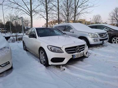 Valkoinen Käytetty 2017 Mercedes C220 AMG Sedan | 24 900 € (Hieman kallis)