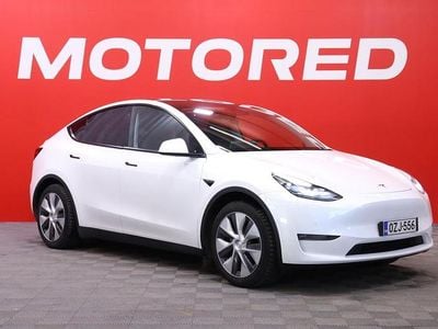 Käytetty 2022 Tesla Model Y Long Range AWD Katumaasturi | 31 400 € (Perustarjous)
