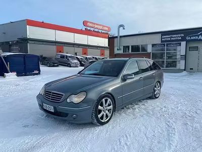 Käytetty Mercedes Vito 158 HP (116 kW) 2009 Valkoinen Van