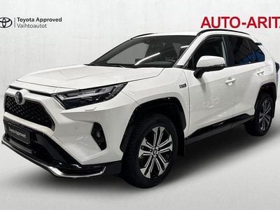 Valkoinen Käytetty 2024 Toyota RAV4 Hybrid Active Katumaasturi | 50 870 € (Hieman kallis)